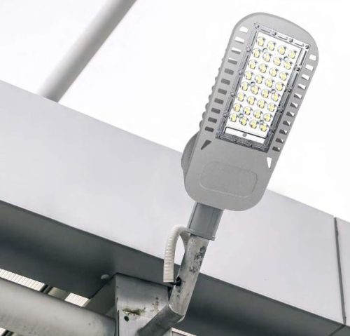V-TAC utcai LED lámpa, térvilágító ledes lámpatest 30W, 135 Lm/W, természetes fehér - SKU 21956