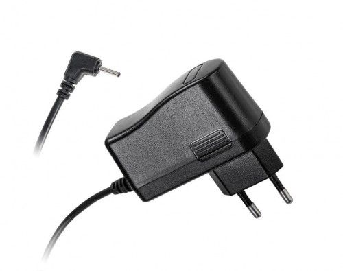 Tablet töltő adapter, tápegység 9V / 2A